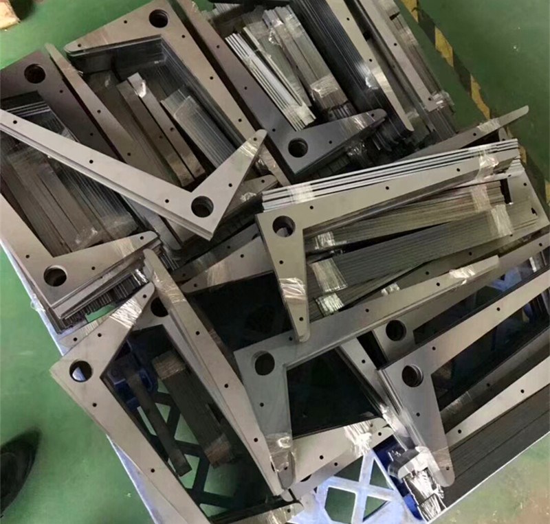钣金加工和五金加工的区别在哪？-珠海念冬文化艺术中心有限公司